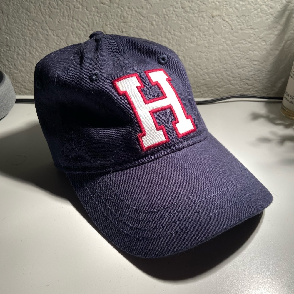 Tommy Hilfiger baseball dad cap